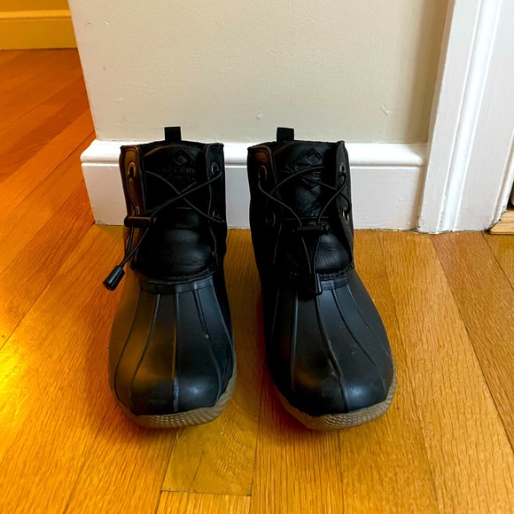 Sperry boots size 8 - Picture 1 of 5
